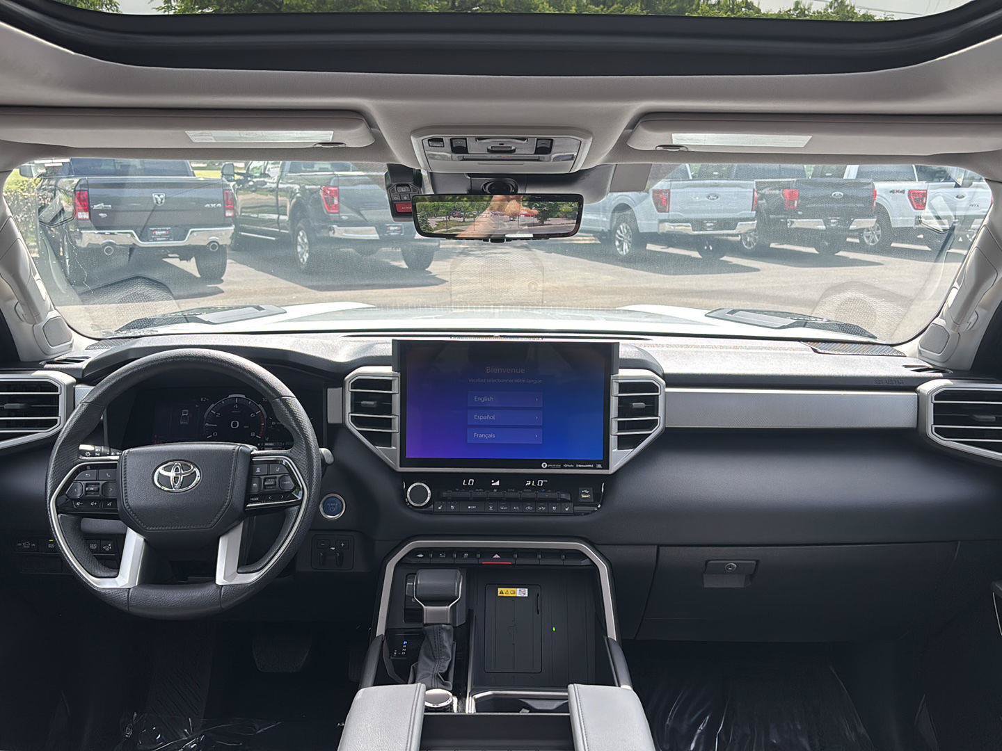 Used 2022 Toyota Tundra Limited AWD/4WD image 18