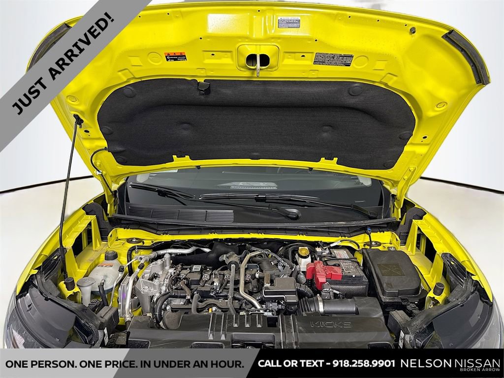 Certified 2025 Nissan Kicks SR image 29