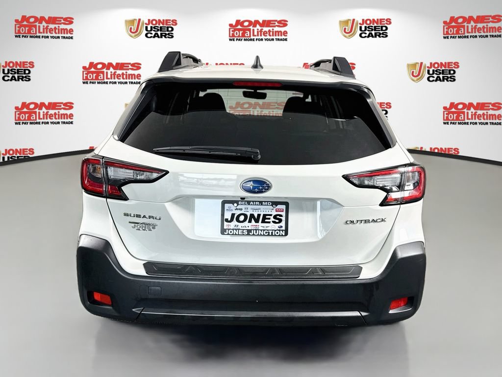 Used 2025 Subaru Outback Premium AWD/4WD image 16
