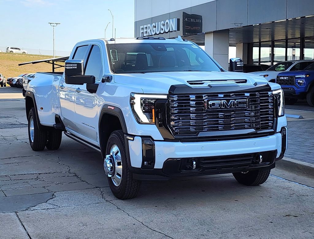 New 2026 GMC Sierra 3500 Denali Ultimate image 1