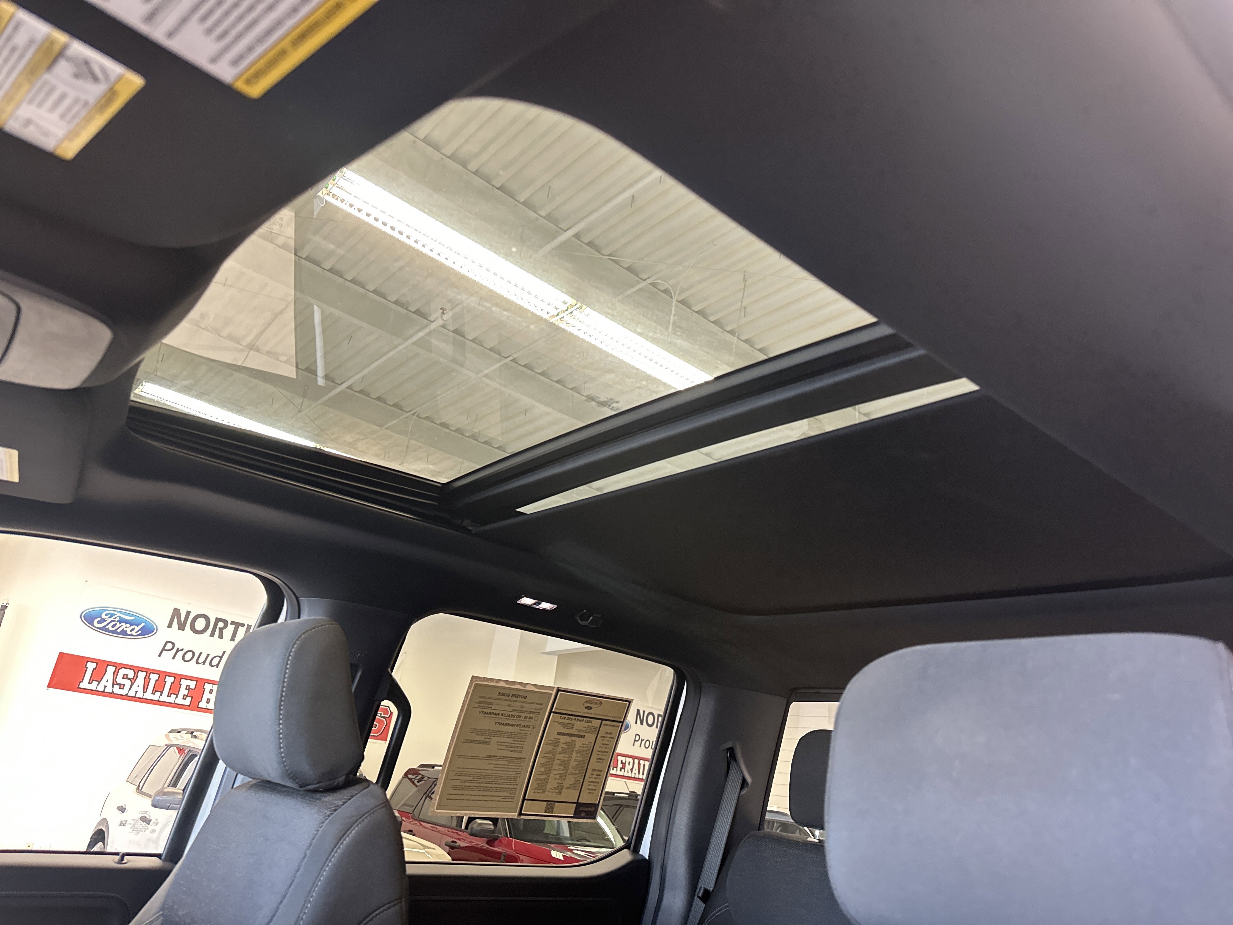 Used 2022 Ford F150 XLT w/ Equipment Group 302A High image 4