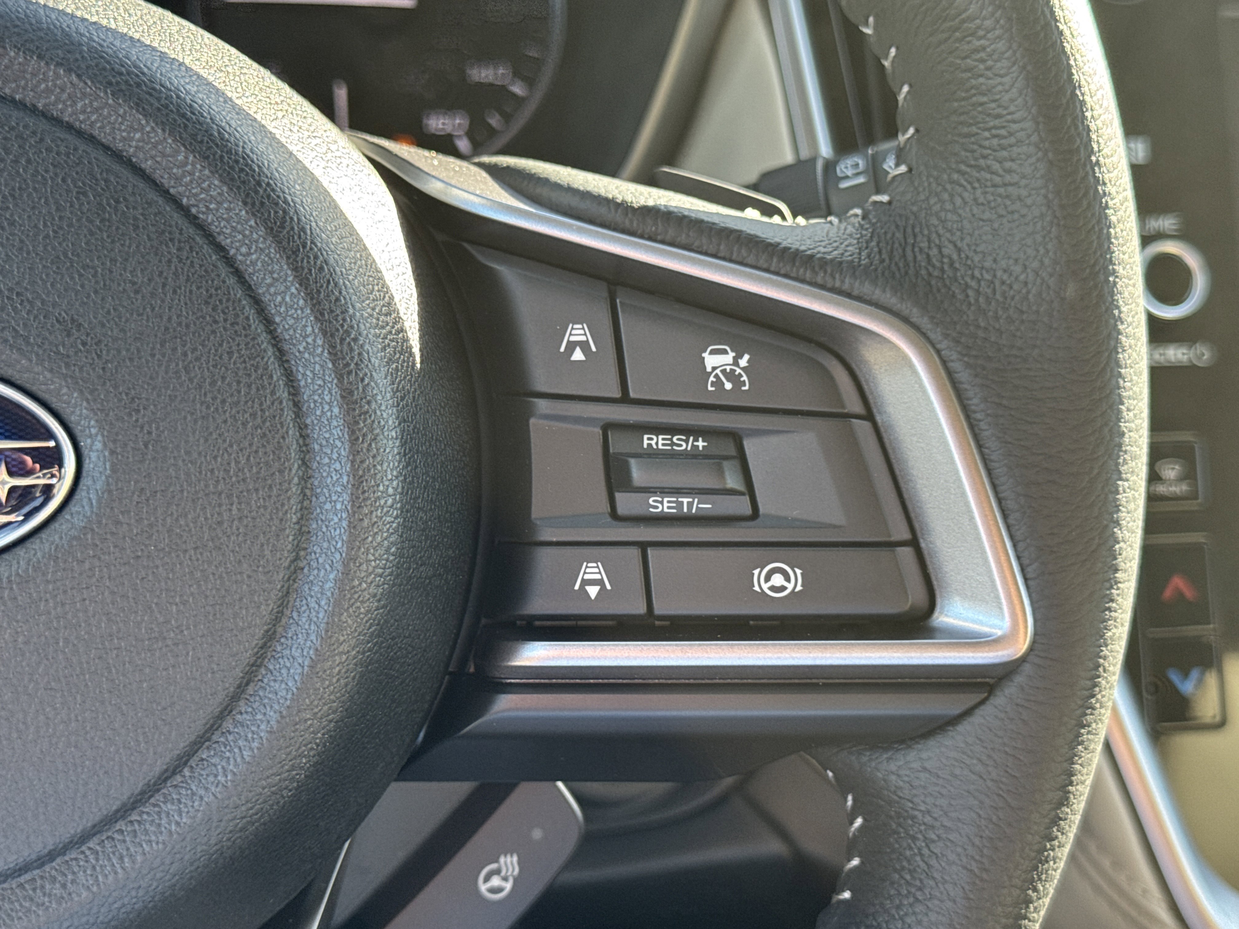 New 2025 Subaru Outback Limited image 15