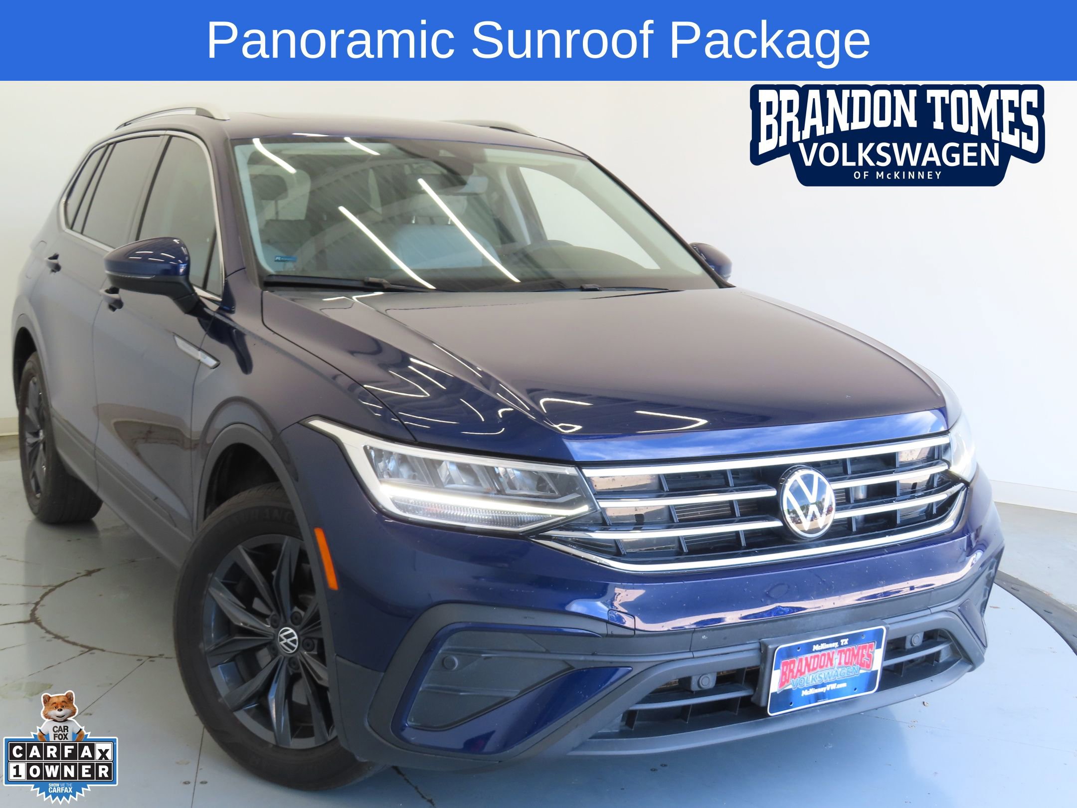Certified 2024 Volkswagen Tiguan SE FWD image 1