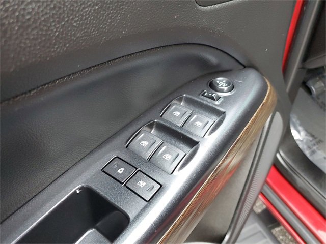 Used 2020 GMC Canyon Denali image 21