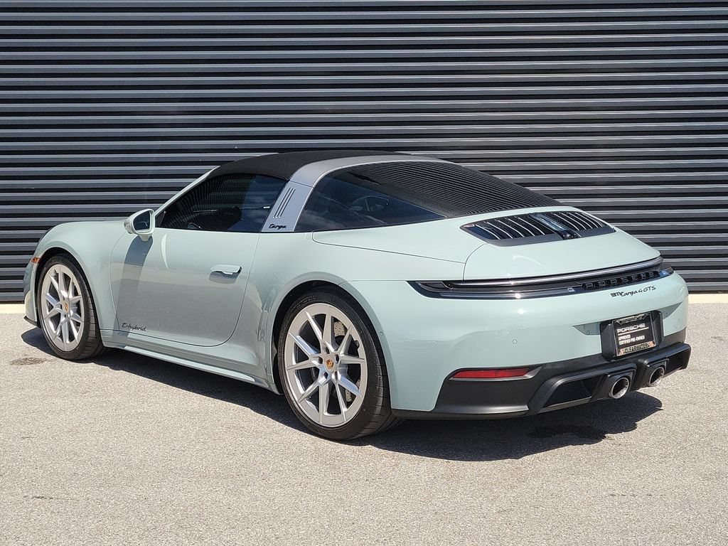 Certified 2025 Porsche 911 Targa 4 GTS AWD/4WD image 3