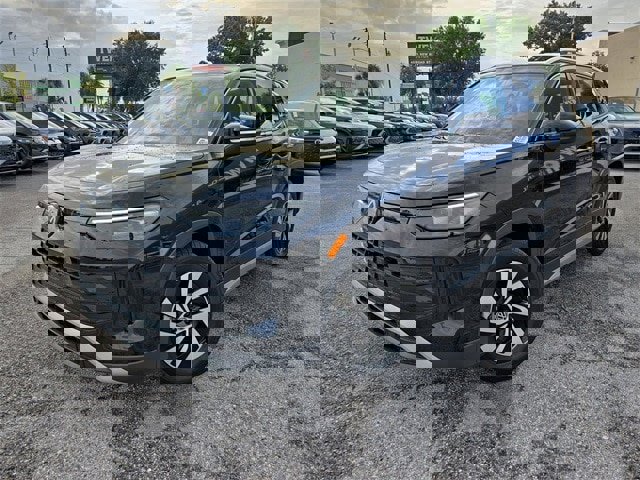 New 2025 Volkswagen Tiguan S image 24