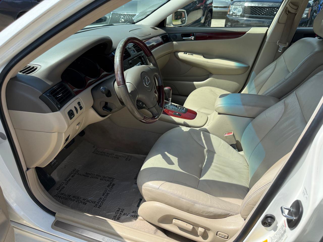 Used 2003 Lexus ES 330 FWD image 10