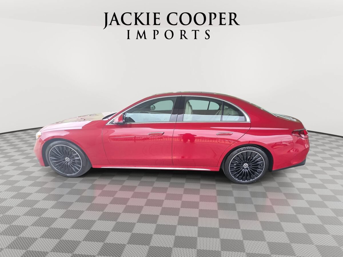 New 2026 Mercedes-Benz E 350 4MATIC Sedan image 8