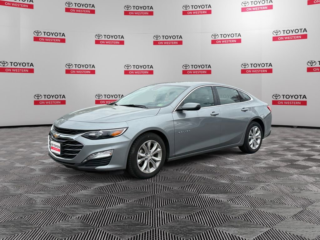 Used 2024 Chevrolet Malibu LT FWD image 1