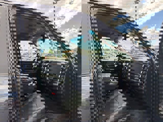 Used 2014 RAM 3500 Laramie w/ Cold Weather Group AWD/4WD image 32