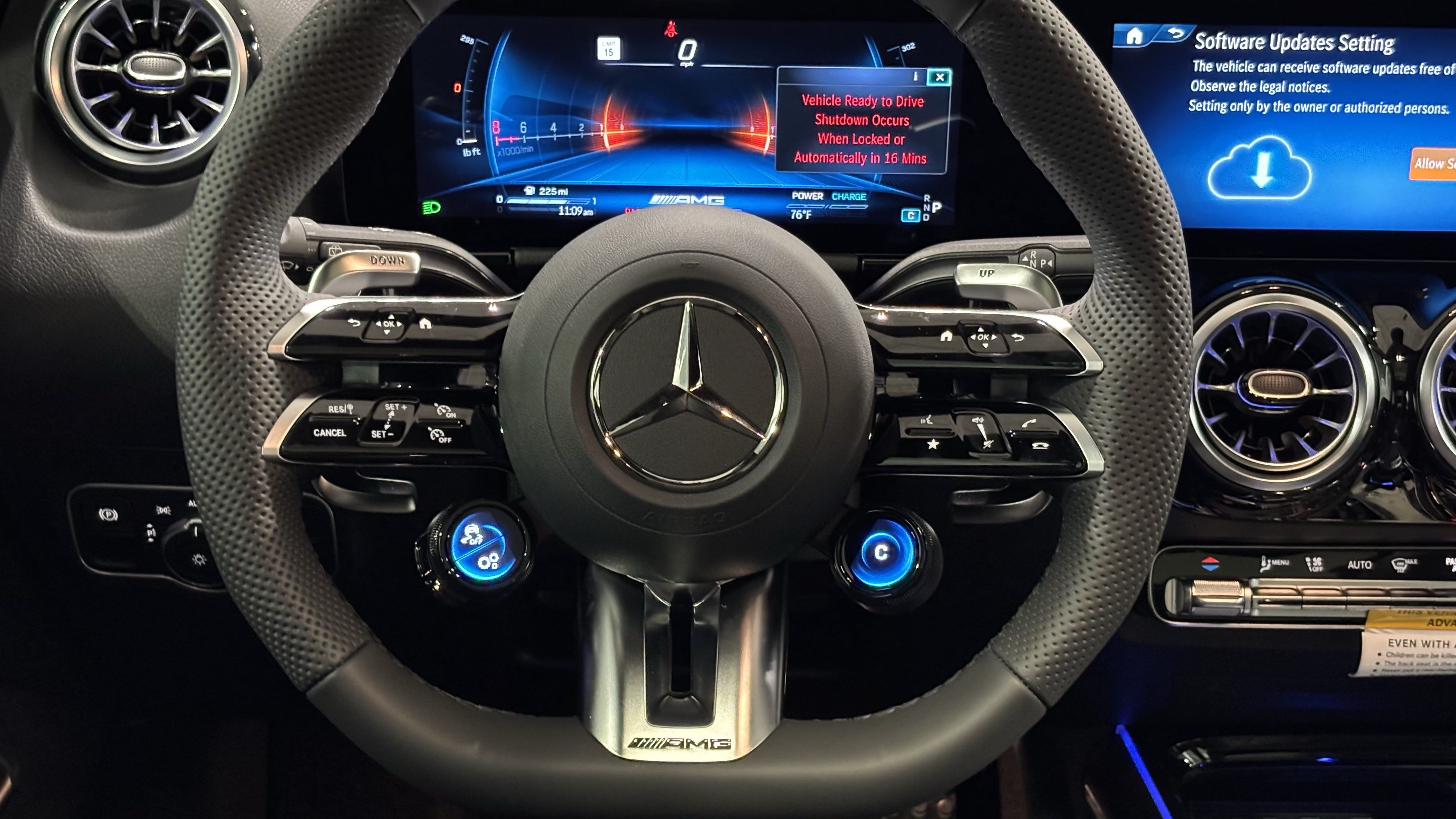 New 2026 Mercedes-Benz GLA 35 AMG 4MATIC image 18