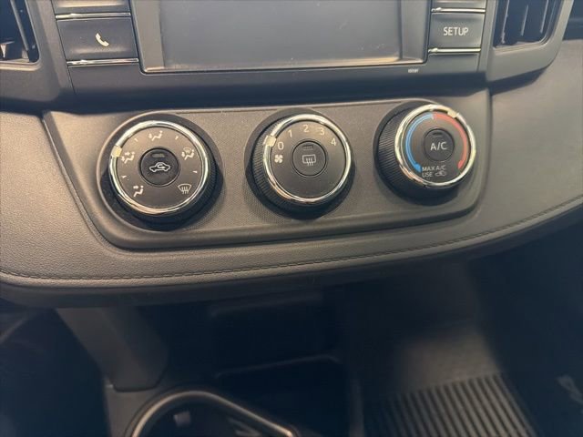 Used 2018 Toyota RAV4 LE w/ All Weather Liner Package image 21