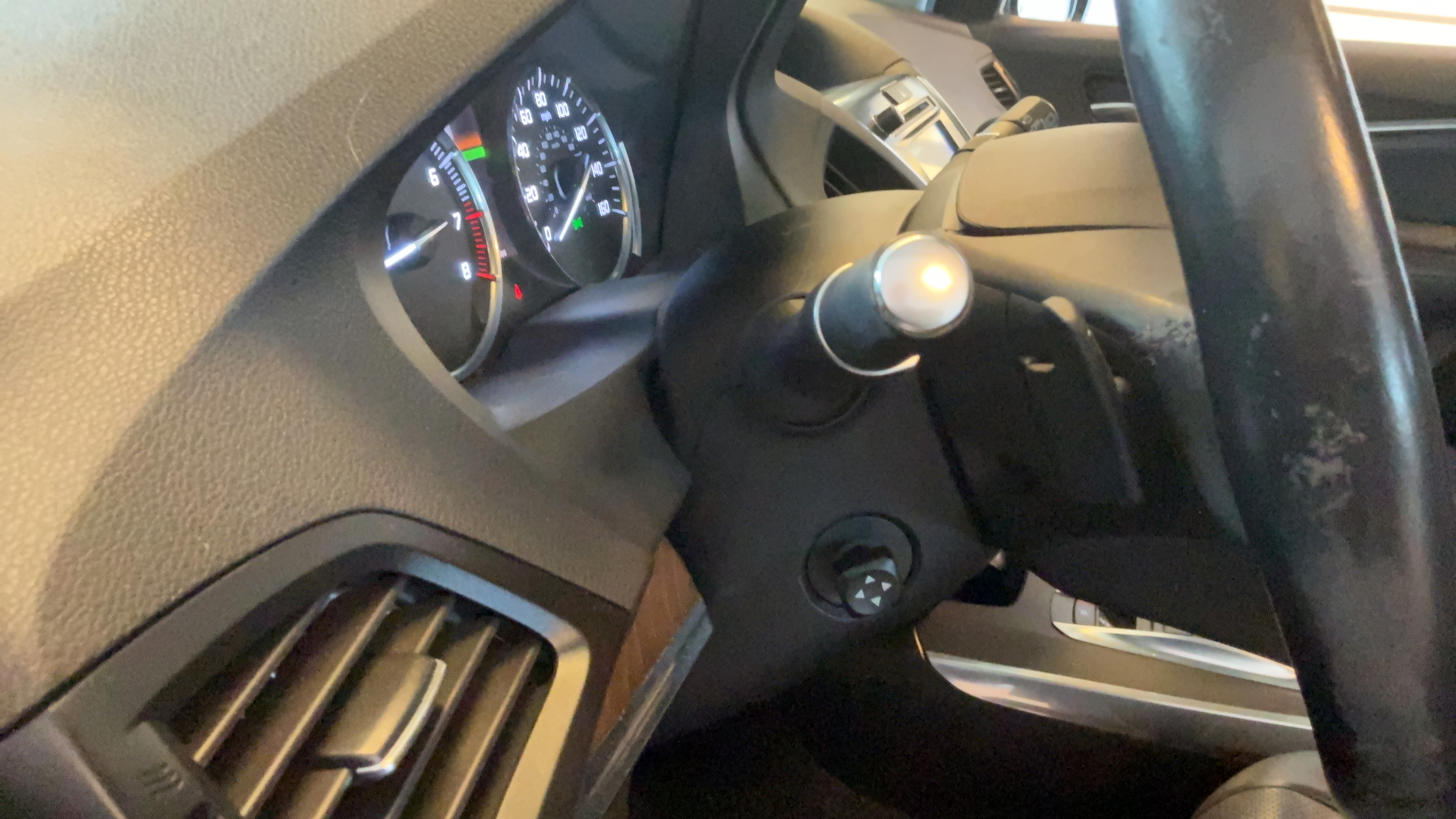 Used 2019 Acura MDX w/ Technology Package AWD/4WD image 23
