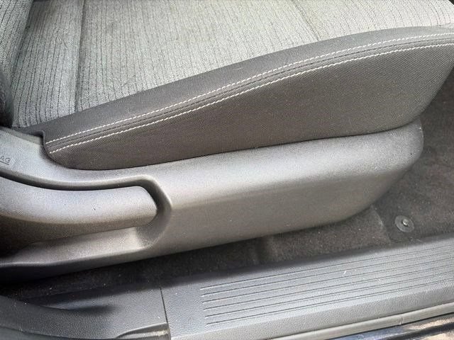 Used 2021 Nissan Rogue S AWD/4WD image 37