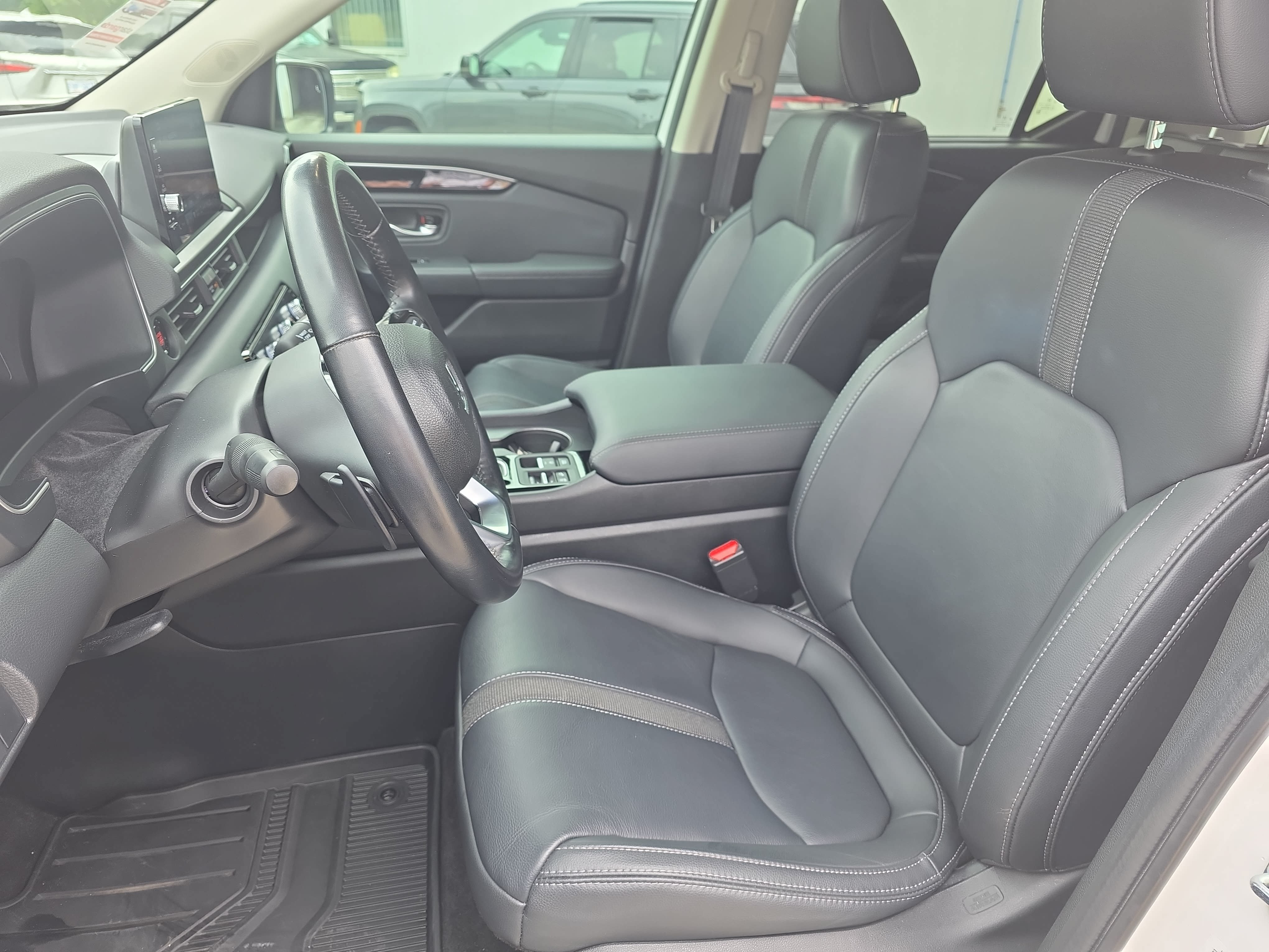 Certified 2024 Honda Pilot EX-L image 12
