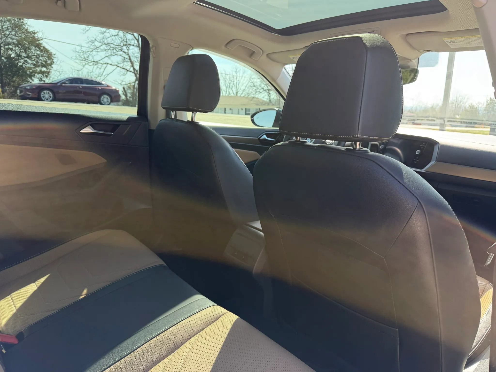 Used 2021 Volkswagen Jetta SEL Premium image 45