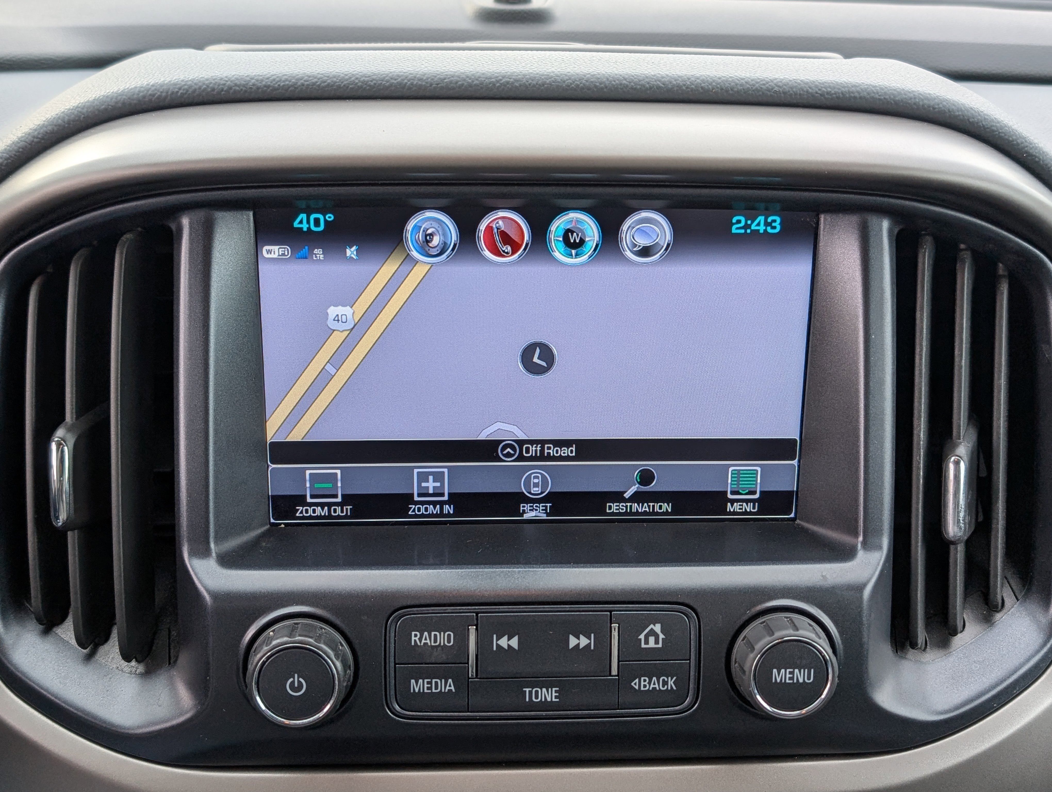 Used 2017 Chevrolet Colorado Z71 image 23