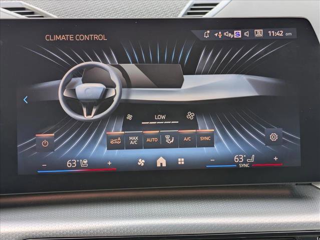 Used 2025 BMW X2 xDrive28i image 17