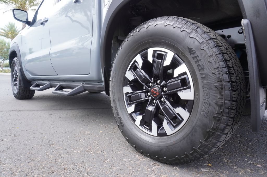 Certified 2024 Nissan Frontier PRO-4X w/ Technology Package AWD/4WD image 6