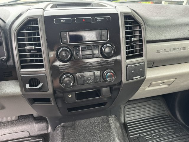 Used 2019 Ford F250 2WD Regular Cab Super Duty image 12