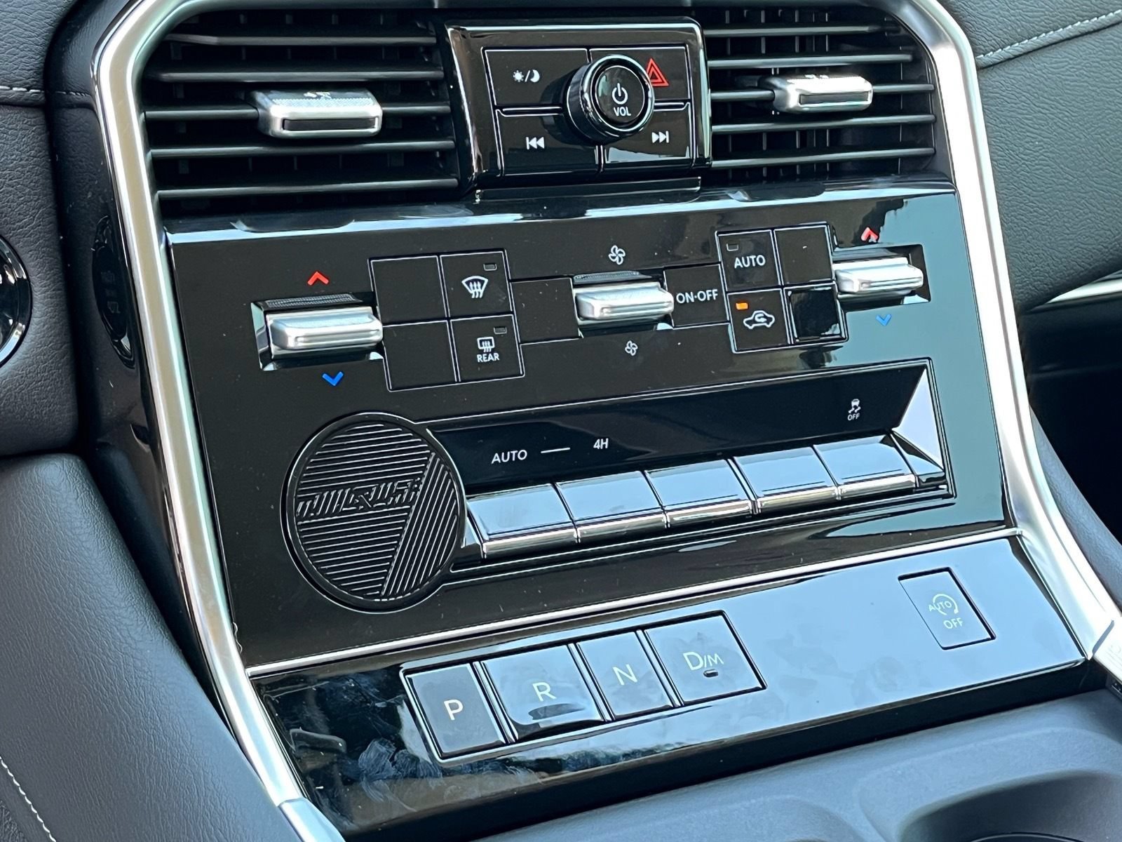 New 2026 Nissan Armada SV AWD/4WD image 26
