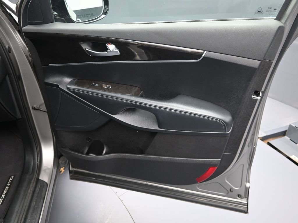 Used 2018 Kia Sorento LX w/ LX V6 Convenience Package image 36