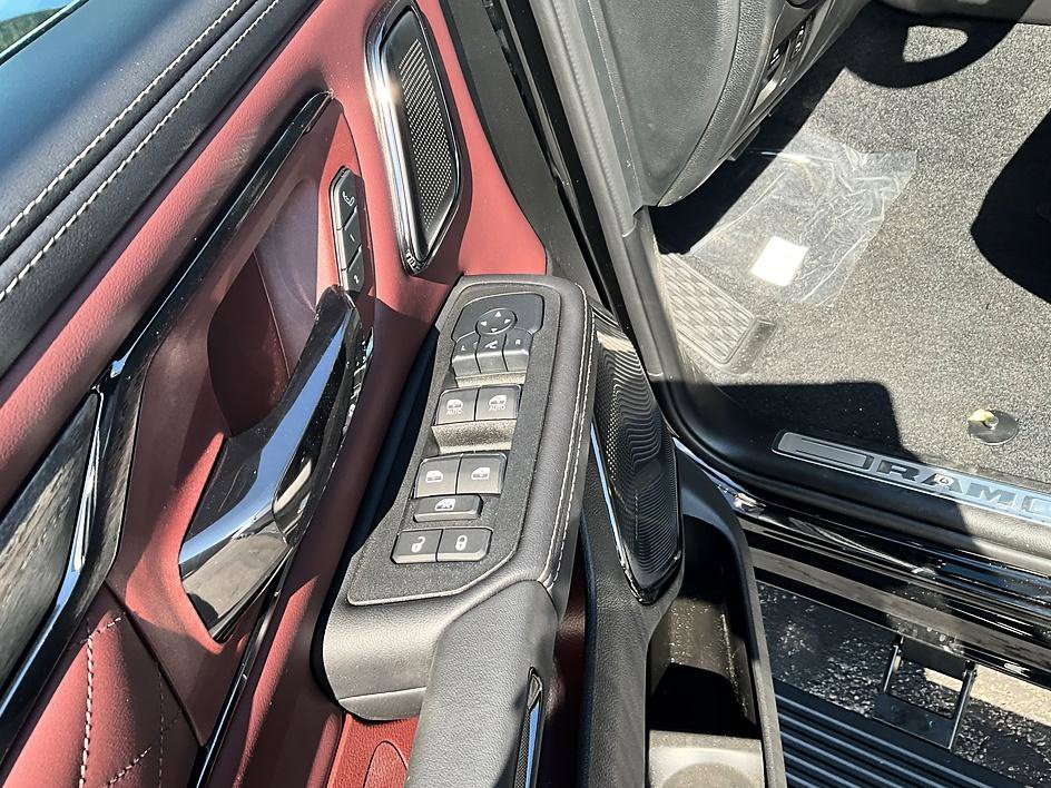 New 2027 RAM 1500 Limited AWD/4WD image 14