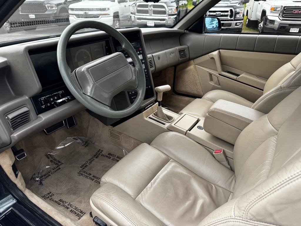 Used 1993 Cadillac Allante FWD image 8