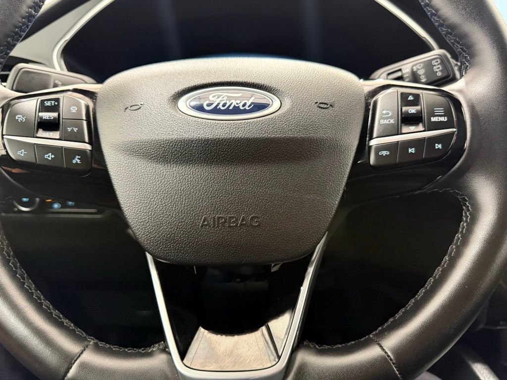 Used 2024 Ford Escape Platinum AWD/4WD image 45