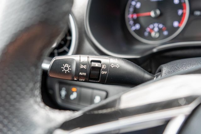 Used 2023 Kia Forte GT-Line w/ GT-Line Premium Package FWD image 23