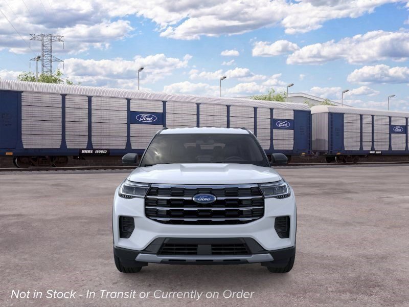 New 2026 Ford Explorer Active RWD image 7