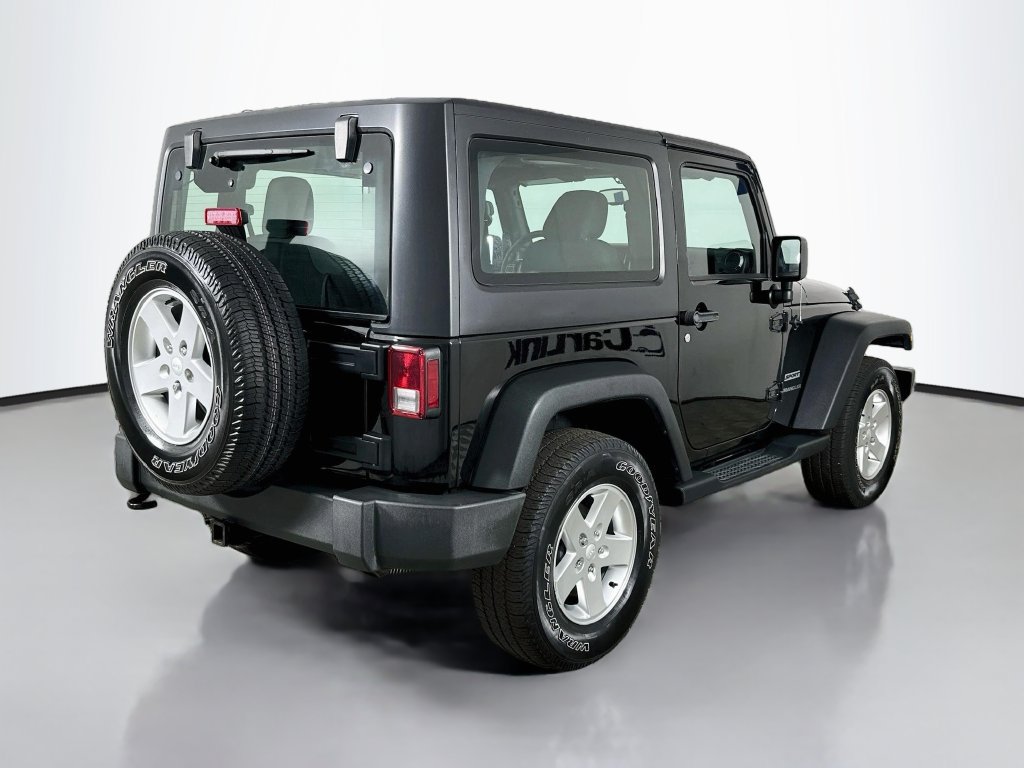 Used 2015 Jeep Wrangler Sport AWD/4WD image 8