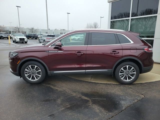 Used 2023 Lincoln Nautilus AWD w/ Premium Package image 4