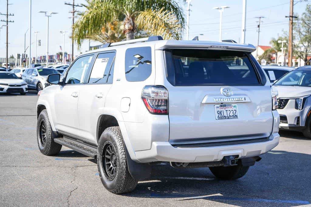 Used 2022 Toyota 4Runner SR5 AWD/4WD image 8