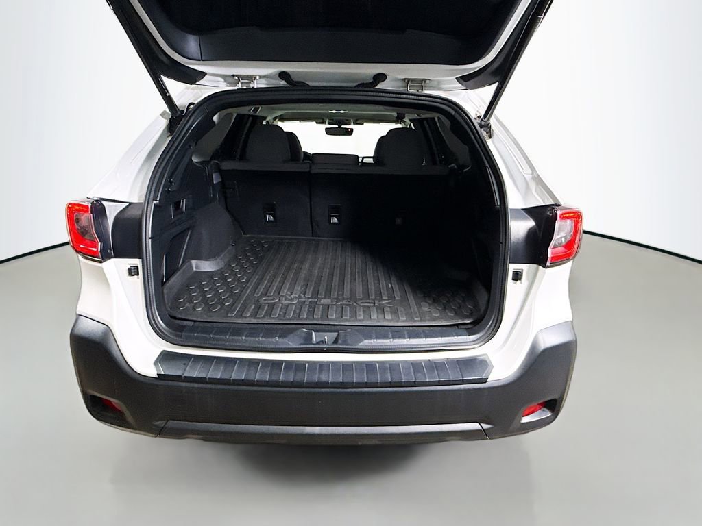 Used 2024 Subaru Outback Premium AWD/4WD image 26