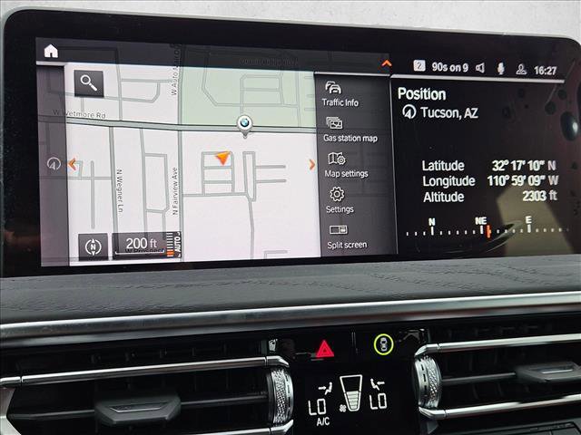 Certified 2025 BMW X4 xDrive30i w/ Premium Package image 15