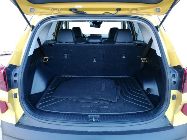 Used 2021 Kia Seltos S image 25