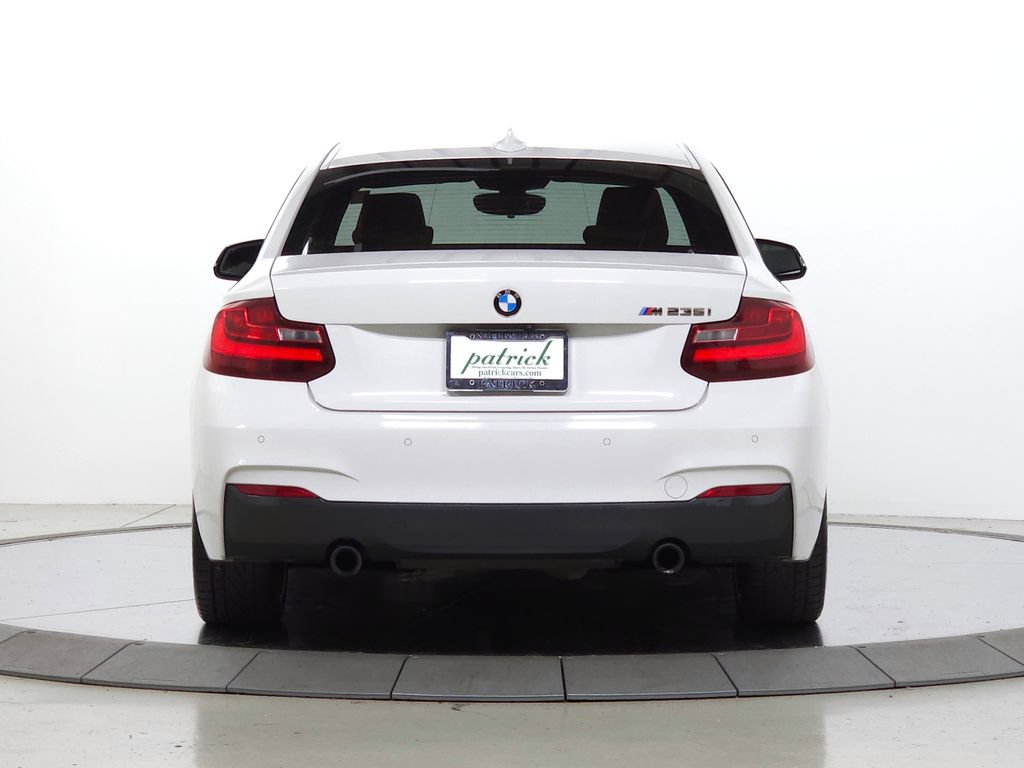 Used 2015 BMW M235i Coupe RWD image 5