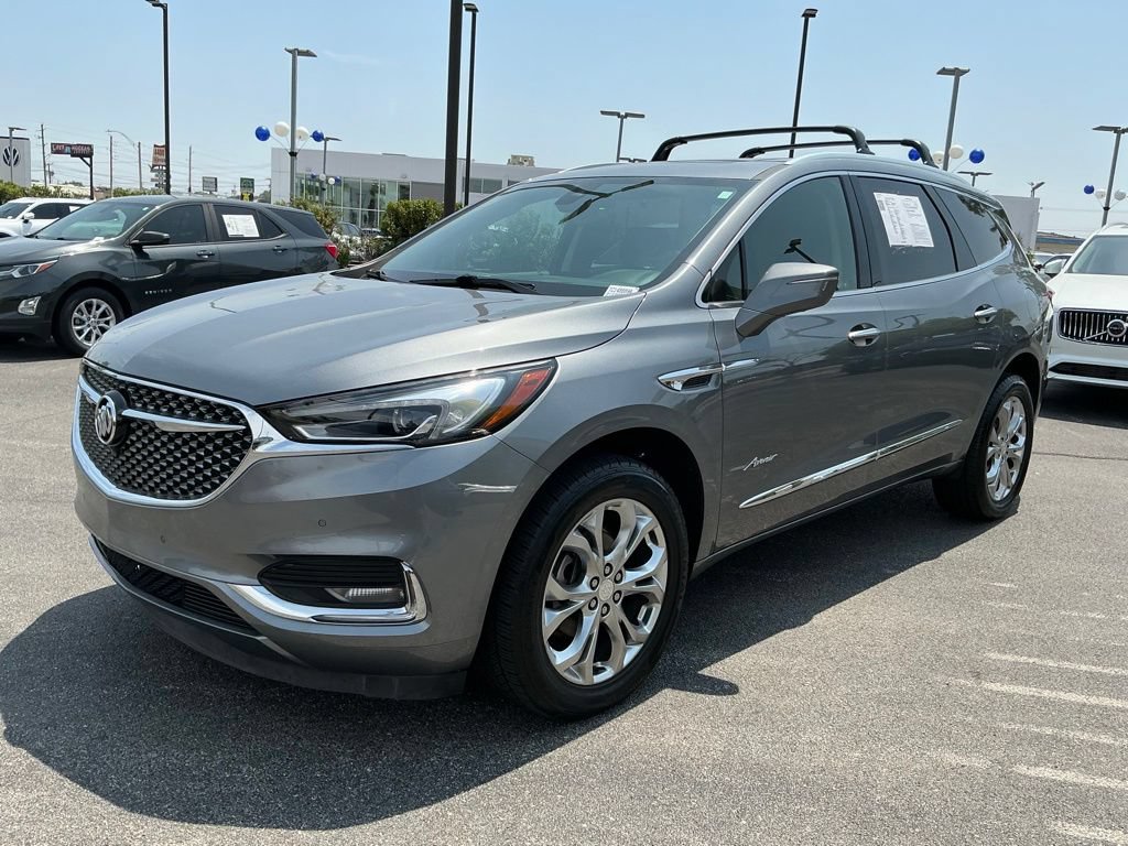 Used 2020 Buick Enclave Avenir w/ Avenir Technology Package FWD image 7