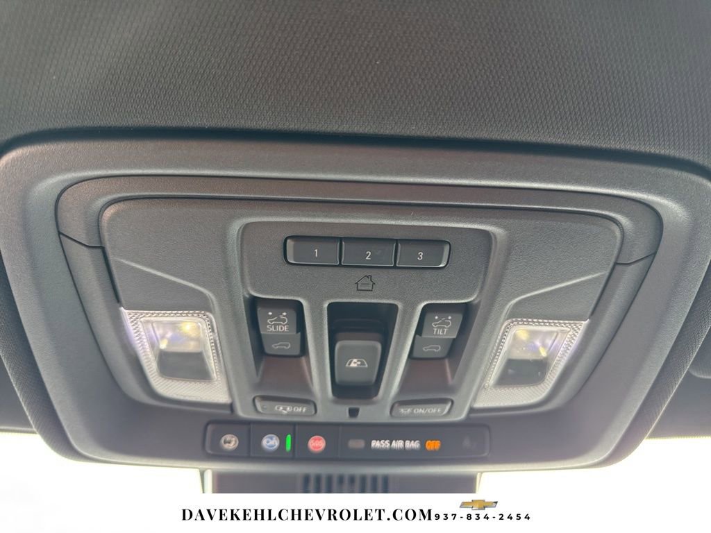 Used 2022 Chevrolet Silverado 1500 ZR2 w/ Technology Package image 12