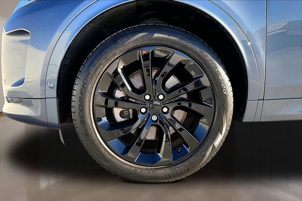 Certified 2022 Land Rover Discovery Sport S R-Dynamic image 32