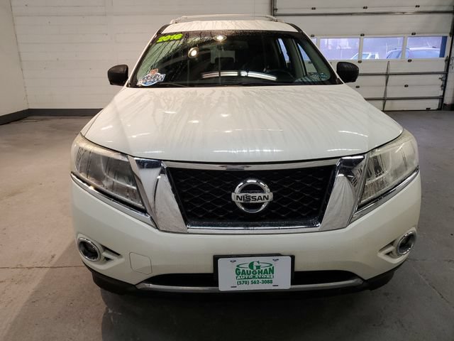 Used 2016 Nissan Pathfinder SL w/ SL Tech Package AWD/4WD image 10