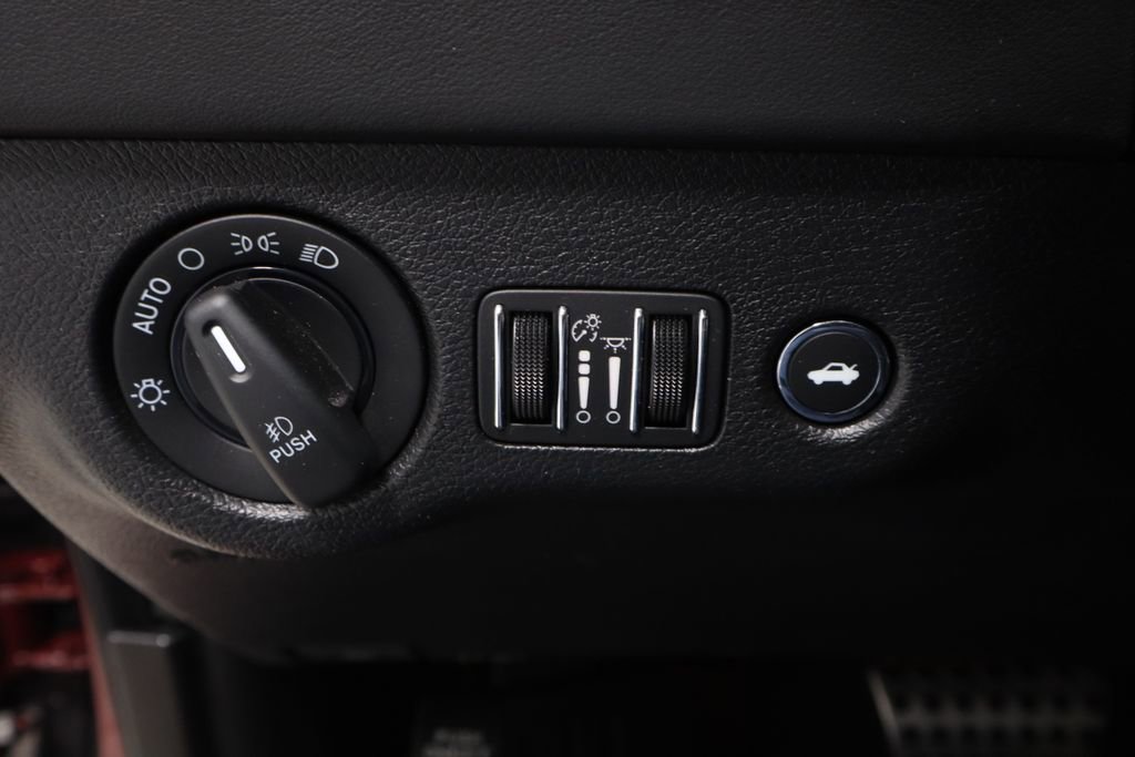 Used 2022 Dodge Charger Scat Pack w/ Dynamics Package image 28