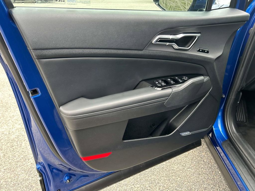 Used 2023 Kia Sportage SX image 15