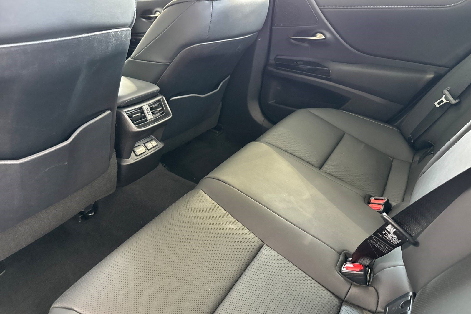Certified 2023 Lexus ES 350 w/ Premium Package FWD image 15