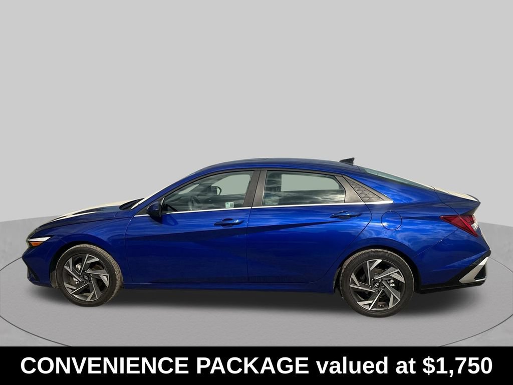 Used 2024 Hyundai Elantra SEL w/ Convenience Package FWD video 2