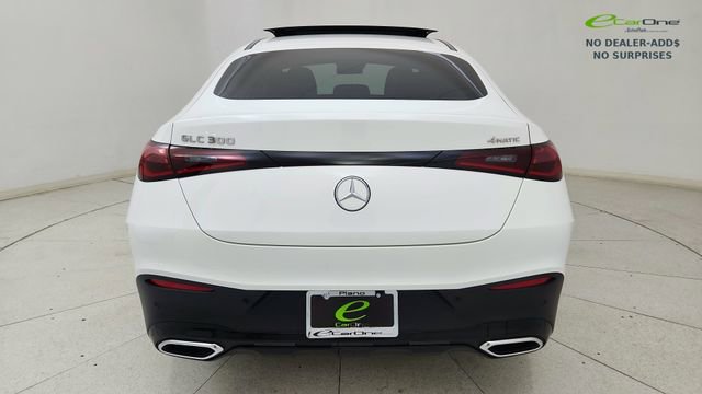 Used 2025 Mercedes-Benz GLC 300 4MATIC image 5