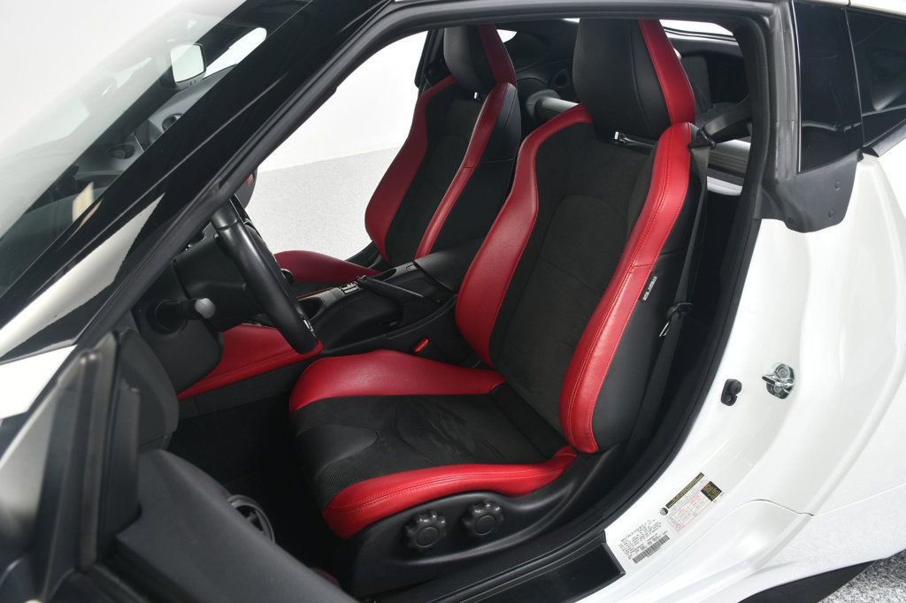 Used 2024 Nissan Z Performance w/ Floor Mat Package image 28