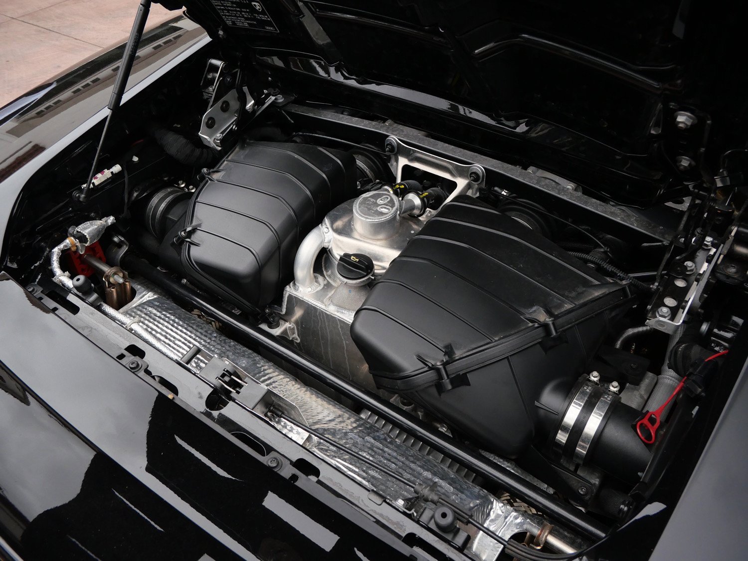 Used 2024 Lamborghini Huracan EVO image 23