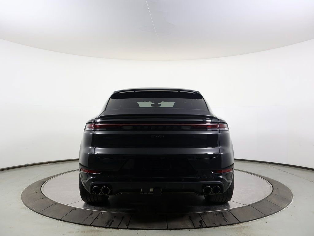 New 2025 Porsche Cayenne Turbo image 32